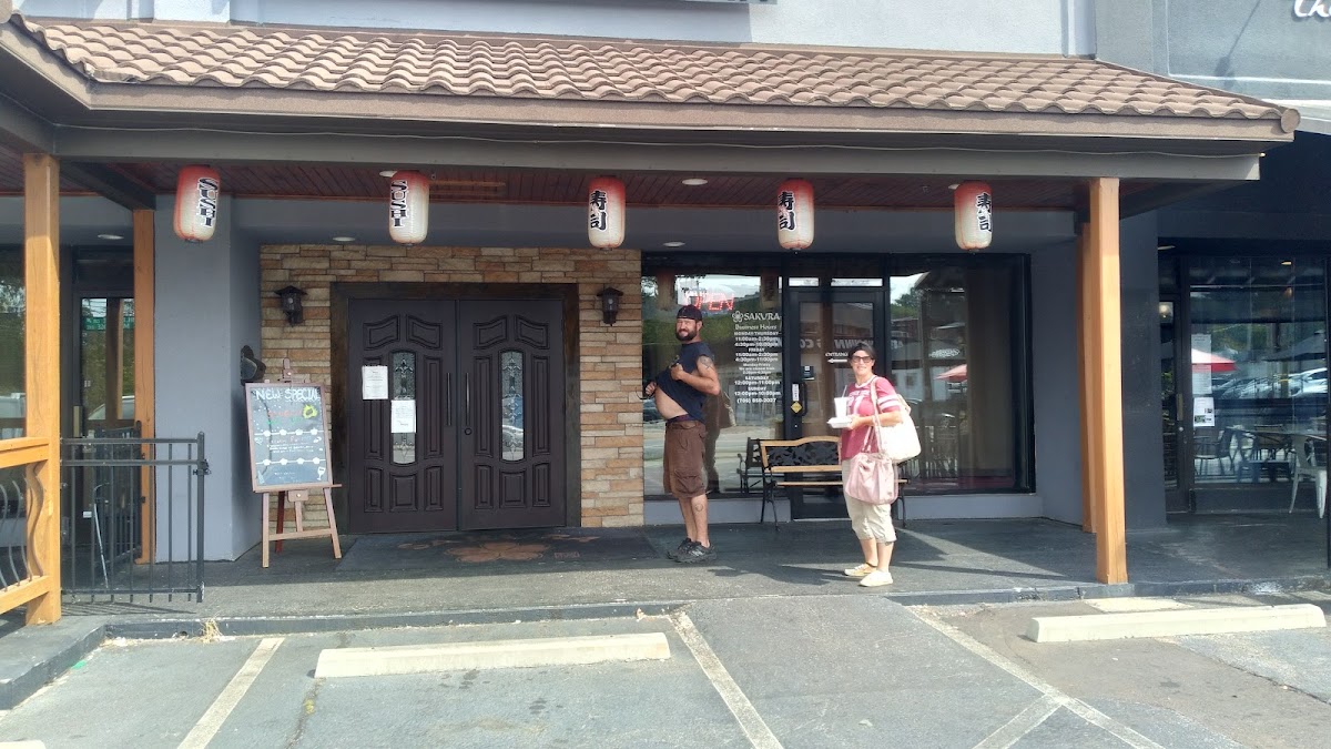 Sakura Hibachi & Sushi Bar